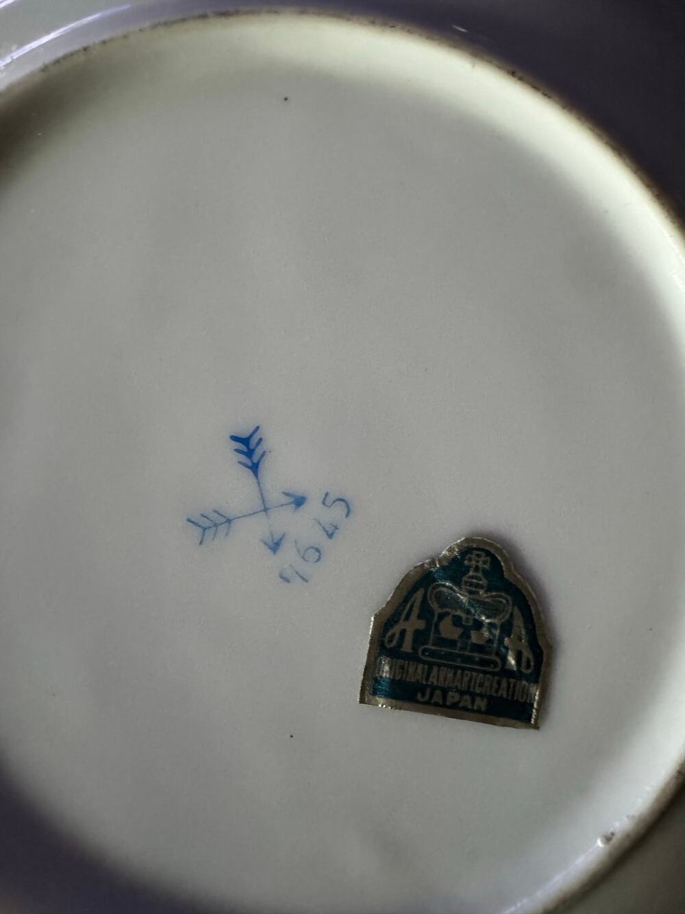 Japan original vintageArnartcreation plate